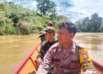 Pencarian Korban Tenggelam di Sungai Meratak Dilanjutkan, FKDM Kutim Apresiasi Tim Gabungan, Ajak Masyarakat Pastikan Kelayakan Perahu Sebelum Aktivitas