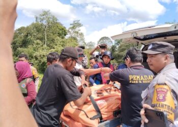 Kondisi Meninggal, Satu Korban Kapal Tenggelam di Bengalon Ditemukan, FKDM Kutim Berharap Korban Lainnya Ditemukan, Ingatkan Tim Gabungan Tetap Hati-hati