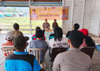 Polsek Muara Bengkal Jadikan Jumat Curhat Ajang Dialog dengan Warga, FKDM Kutim: Kegiatan Positif, Masyarakat Lebih Diayomi